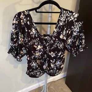 Abercrombie short sleeve cinched top